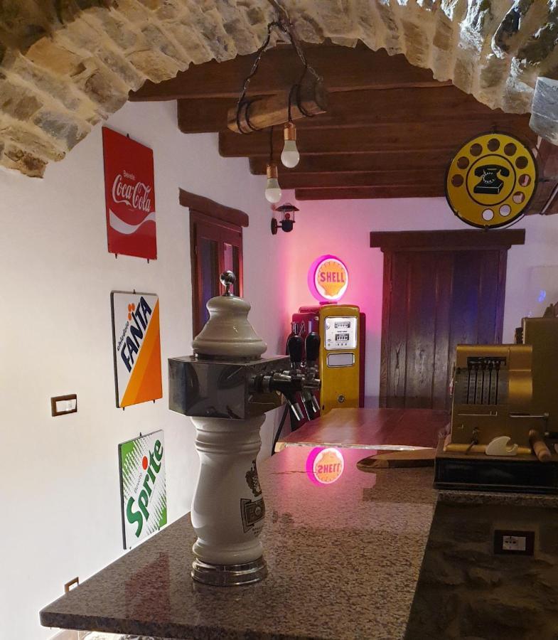 Il Santo Graal Villa Triora Ngoại thất bức ảnh