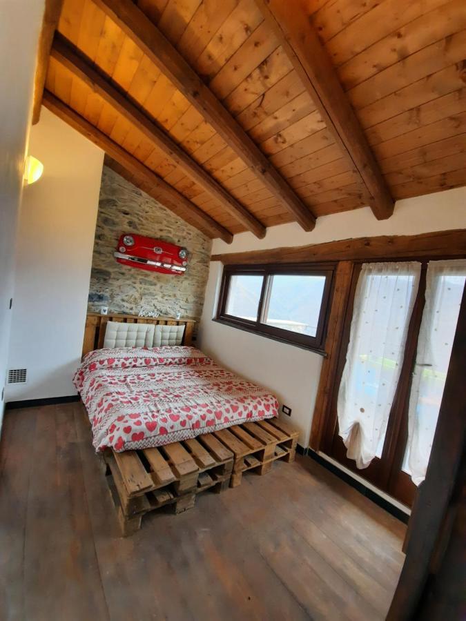 Il Santo Graal Villa Triora Ngoại thất bức ảnh